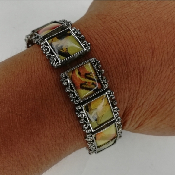 Vintage Jewelry - Shoe Lover Vintage Unique Framed Boots Stretch Bracelet
